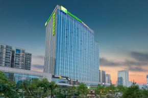 Отель Holiday Inn Express Jinan High-Tech Zone, an IHG Hotel  Цзинань